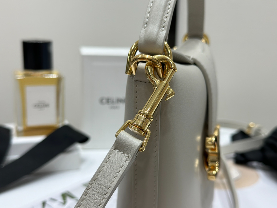 셀린느 트리옹프 이너백 버킷백 13.512.55cm 10K943 화이트09.jpg