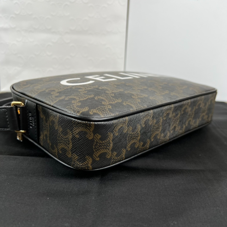 셀린느 트리옹프 캔버스 셀린느 프린트 미디움 메신저백 블랙 194502 2314.54cm06.jpg