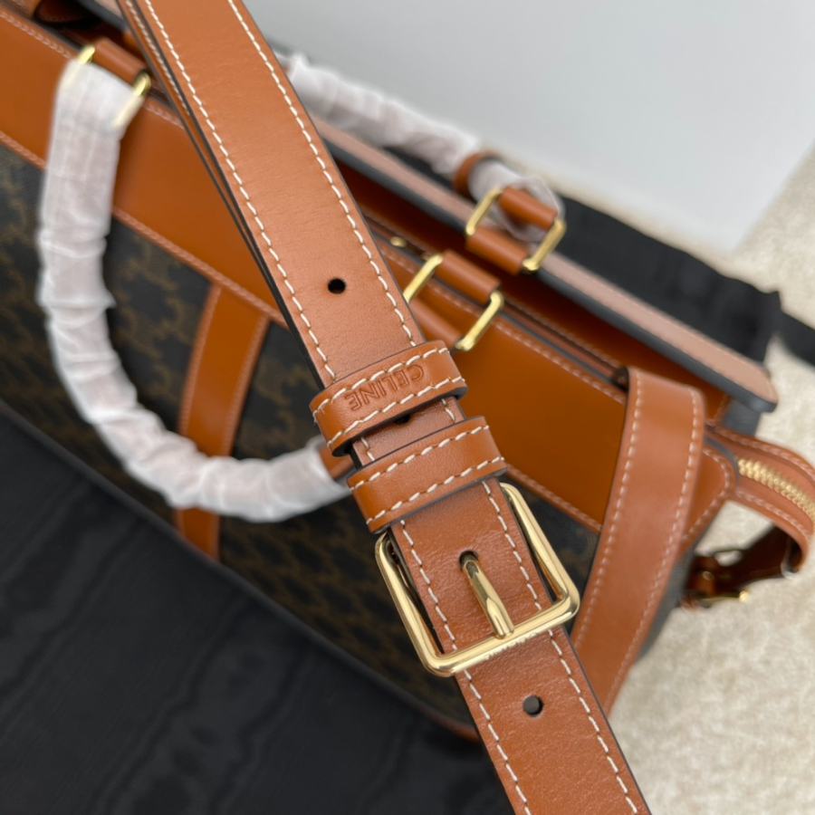 셀린느 트리옹프 캔버스 카프스킨 미디움 카바스 드 프랑스백 탄 372714cm 1926628.jpg