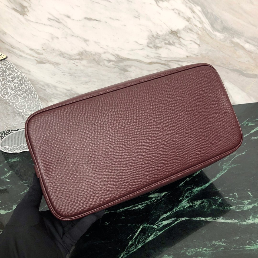 프라다 마티니사피아노토트백5.jpg