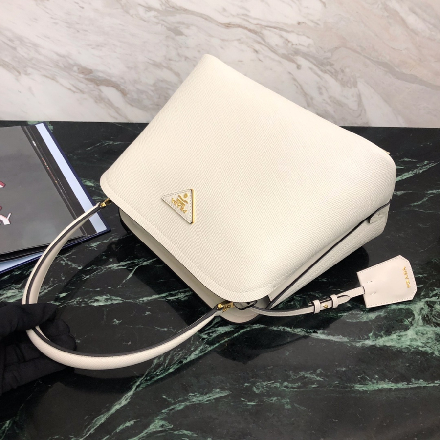 프라다 마티니사피아노미디엄토트백 아이보리7.jpg