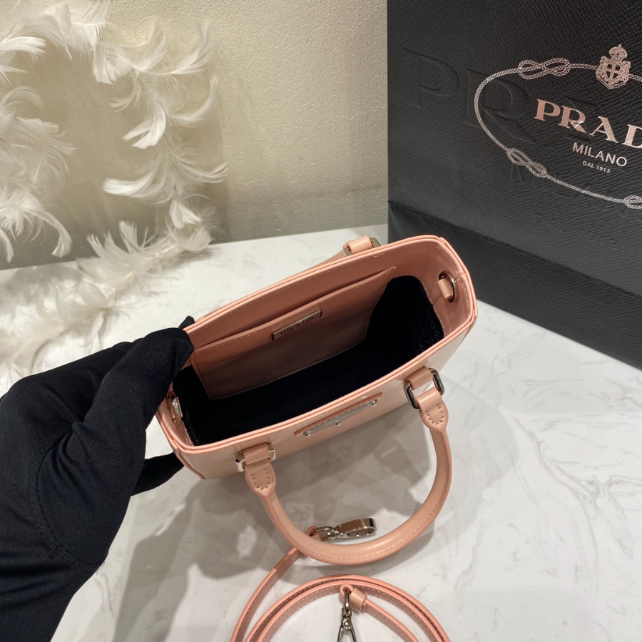 프라다 브러시드스몰토트백 브라운6.jpg