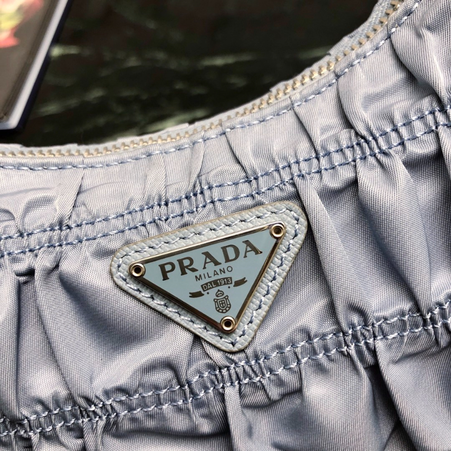 프라다 고프레미니호보백 라이트블루5.jpg