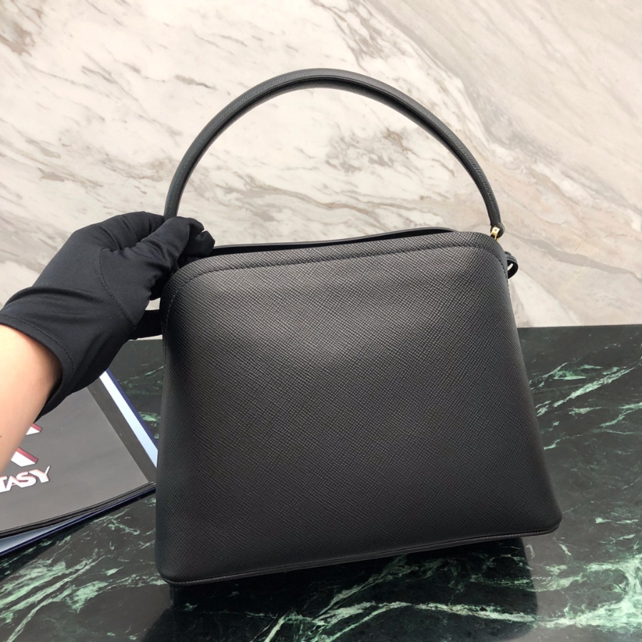 프라다 마티니사피아노미디엄토트백2.jpg