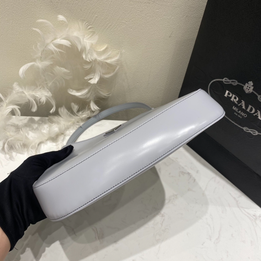 프라다 클레오브러시드숄더백 라이트블루4.jpg
