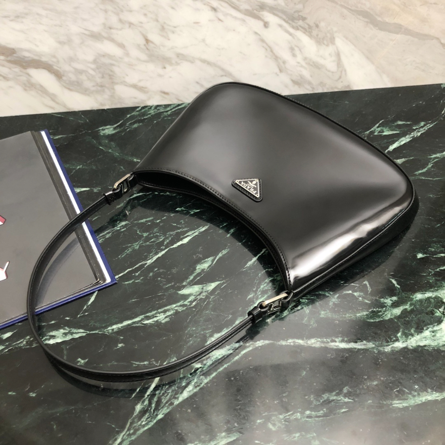 프라다 클레오브러시드숄더백 블랙3.jpg