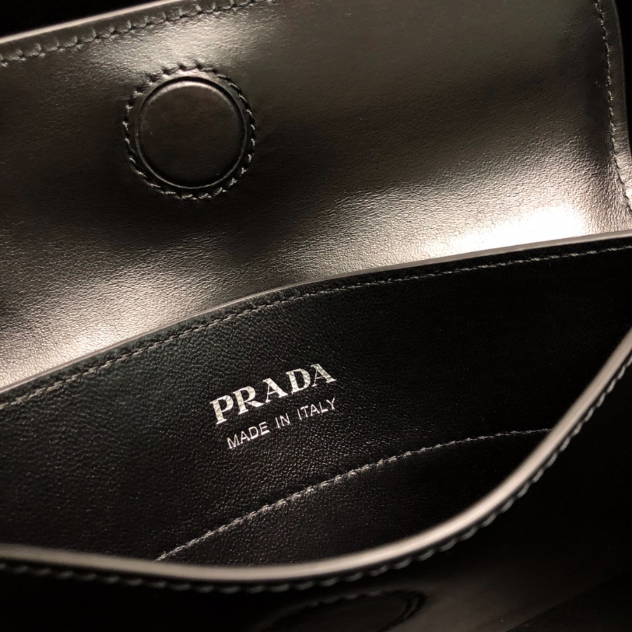 프라다 두블레미디엄토트백 블랙7.jpg