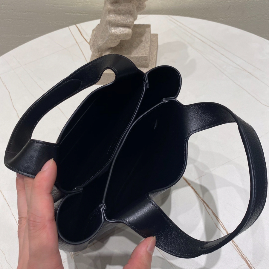 프라다 비텔로다이노토트백 블랙6.jpg