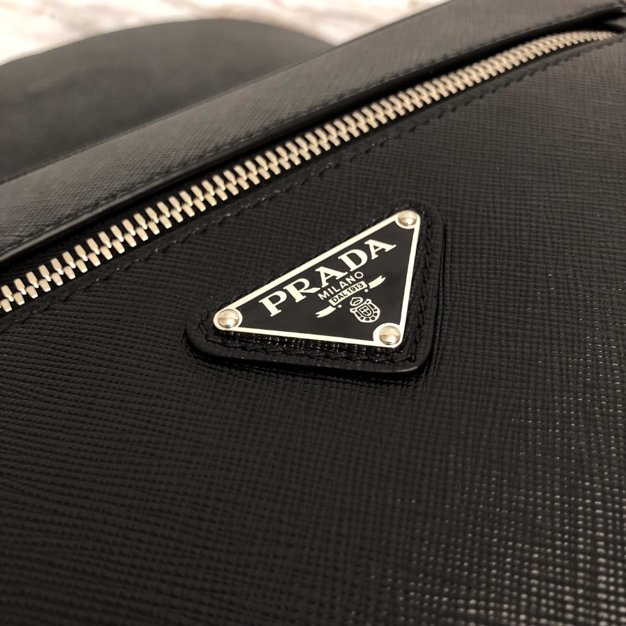 프라다 사피아노백팩 블랙5.jpg