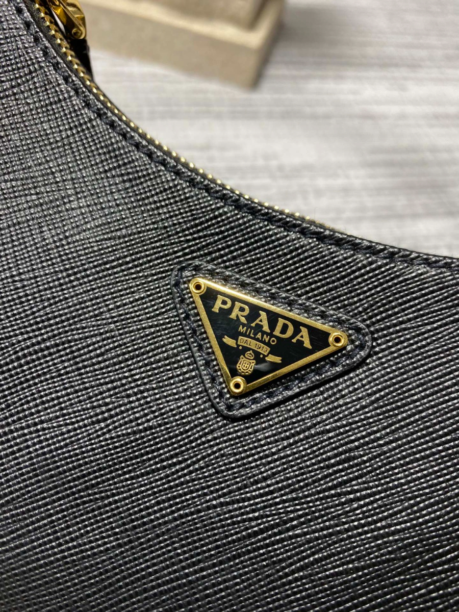 프라다 사피아노호보백 블랙3.jpg