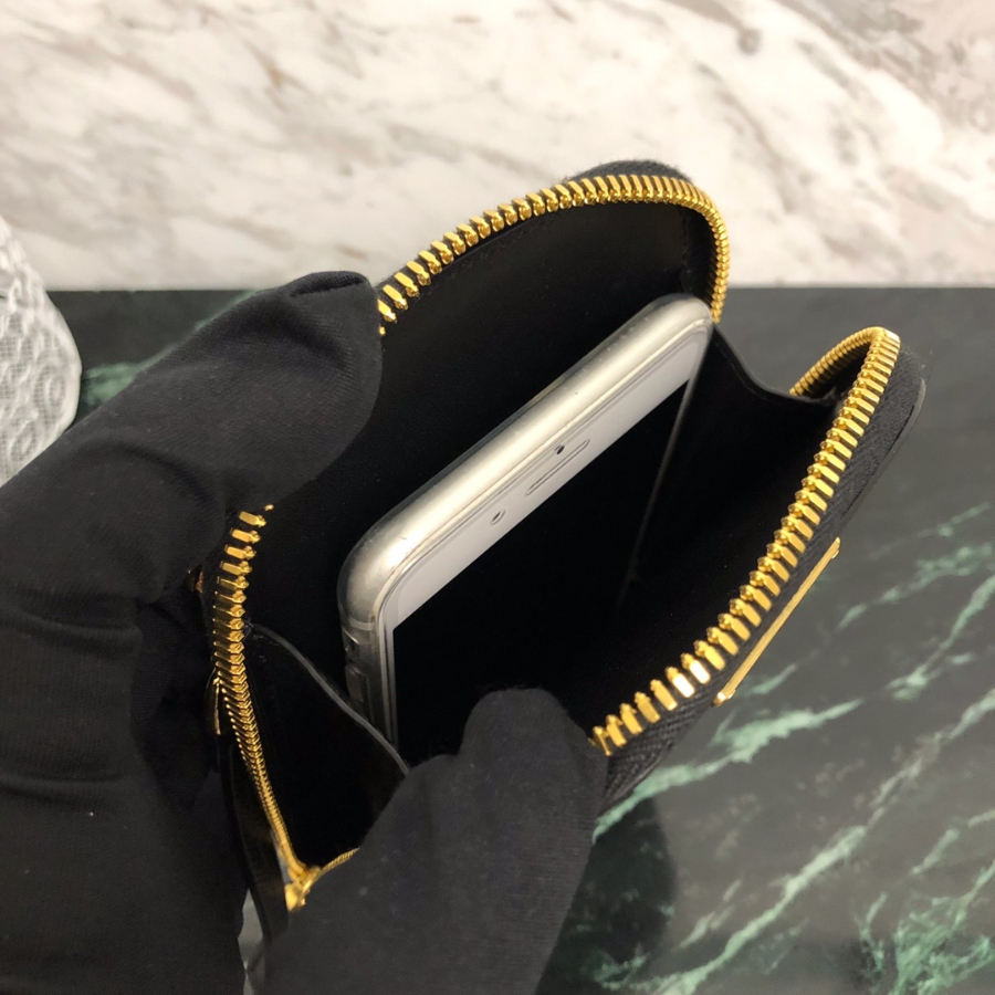 프라다 사피아노미니백 블랙5.jpg