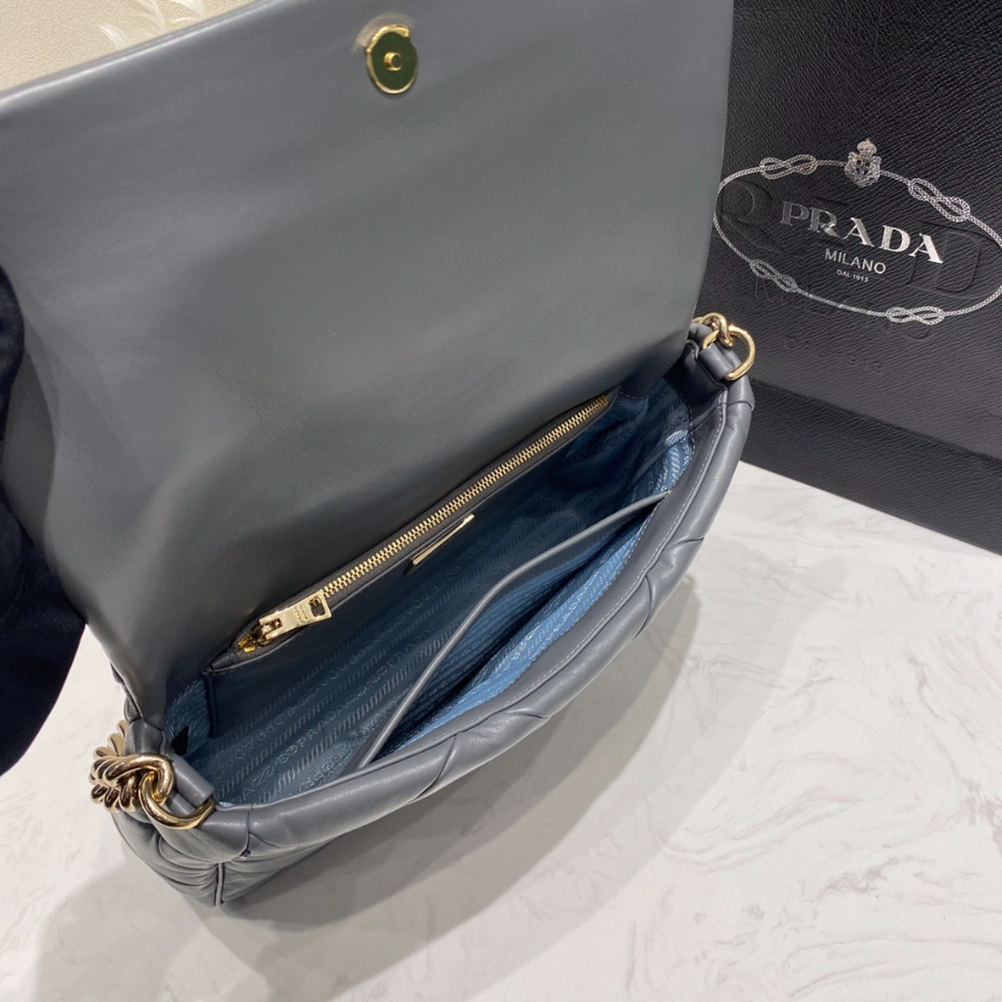 프라다 시스템패치워크숄더백 라이트그레이6.jpg
