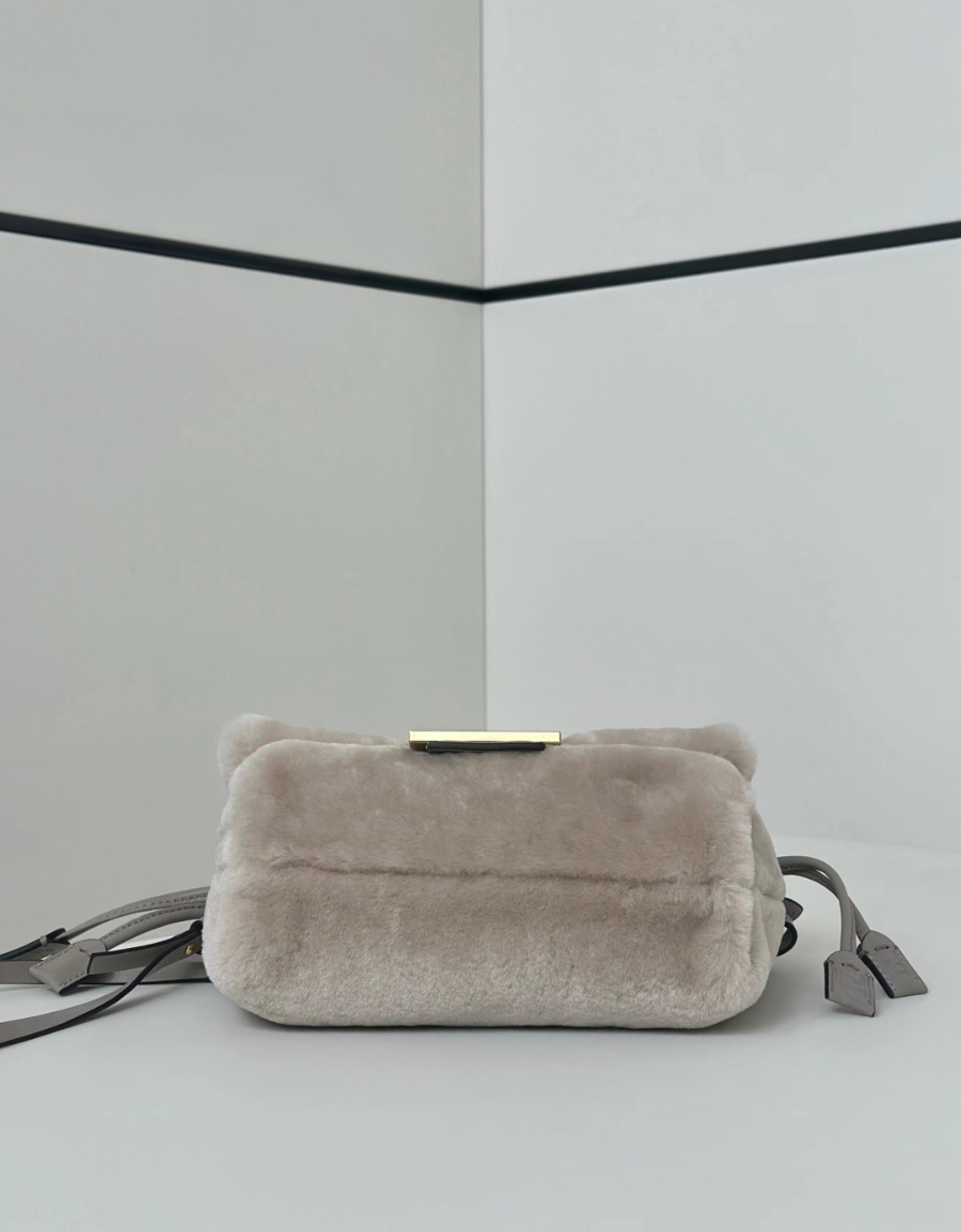 펜디 맘마바게트백3.jpg