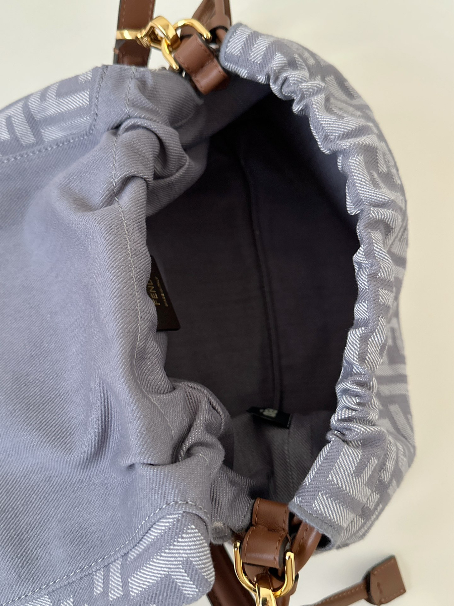 펜디 맘마바게트백미디엄9 블루.jpg