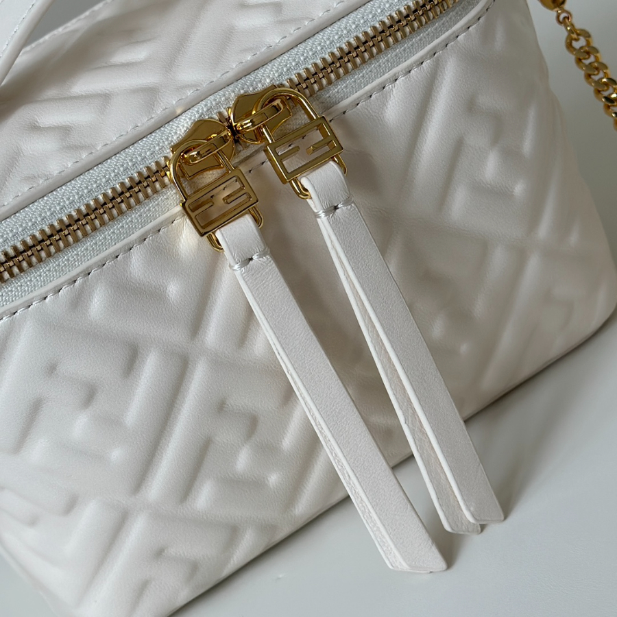 펜디 베니티백6.jpg