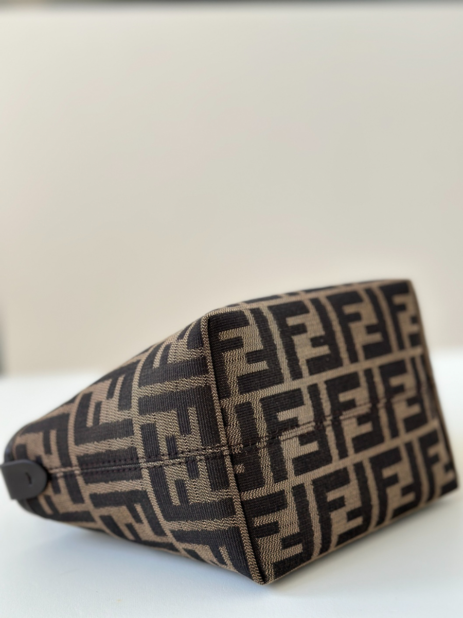 펜디 미니롤백 다크브라운2.jpg