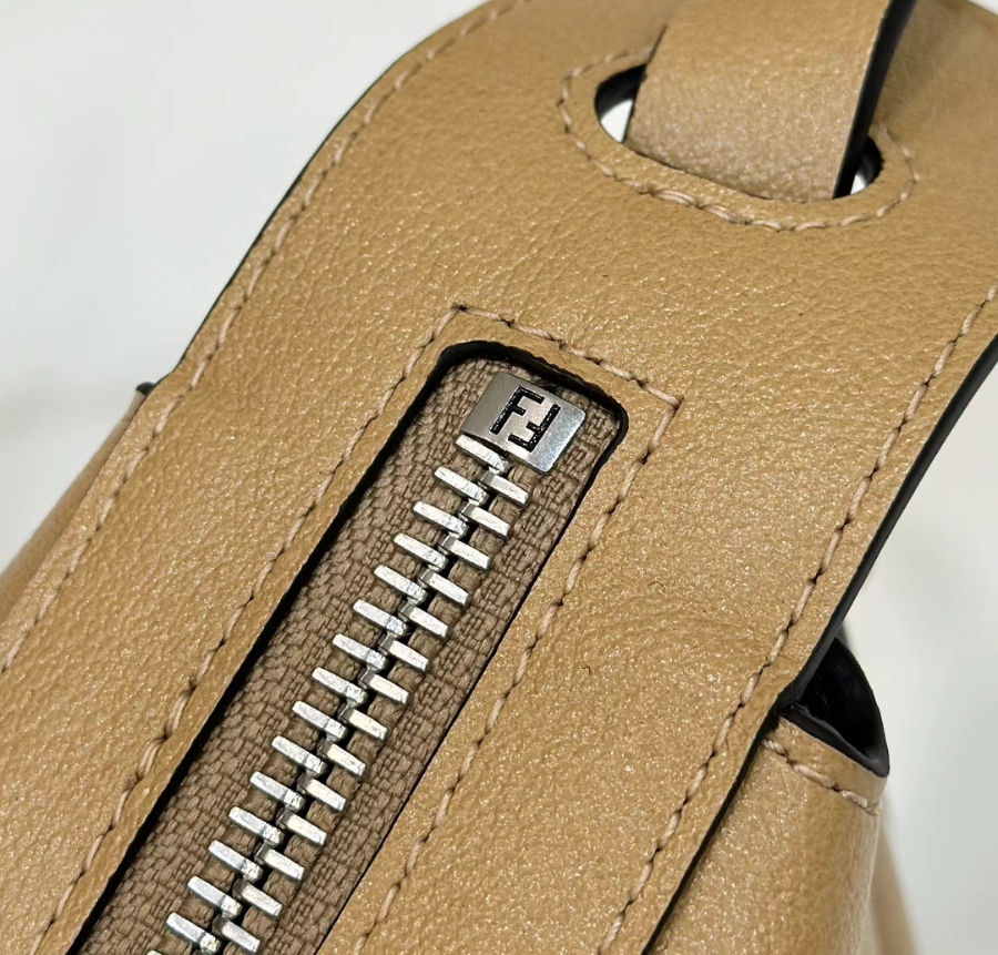 펜디 심플리미니 브라운6.jpg