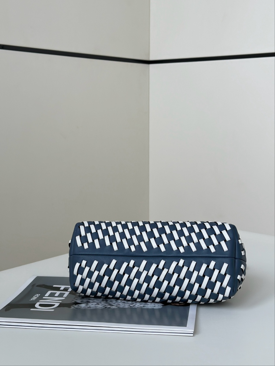 펜디 퍼스트백5.jpg