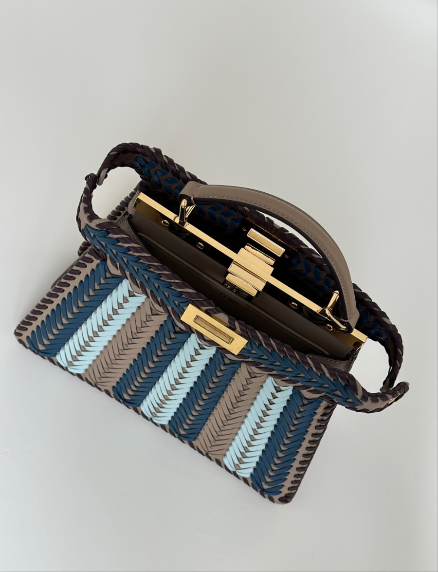 펜디 피카부아이씨유 블루8.jpg