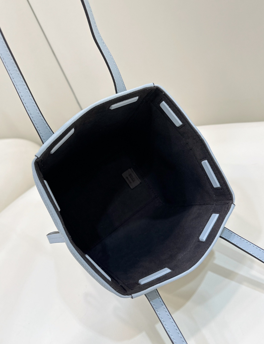 펜디 오리기마미니 라이트블루9.jpg