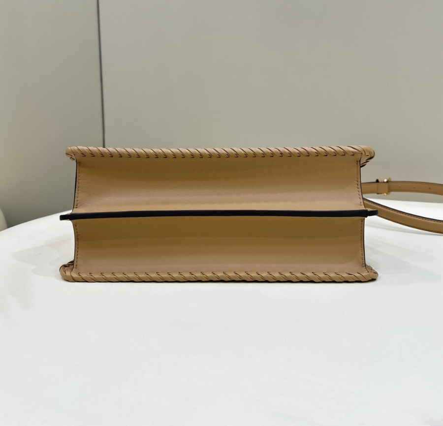 펜디 피카부아이씨유 라이트브라운4.jpg