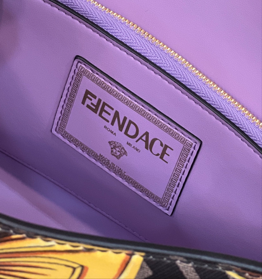 펜다체 라메두사골드바로크백 블랙골드8.jpg