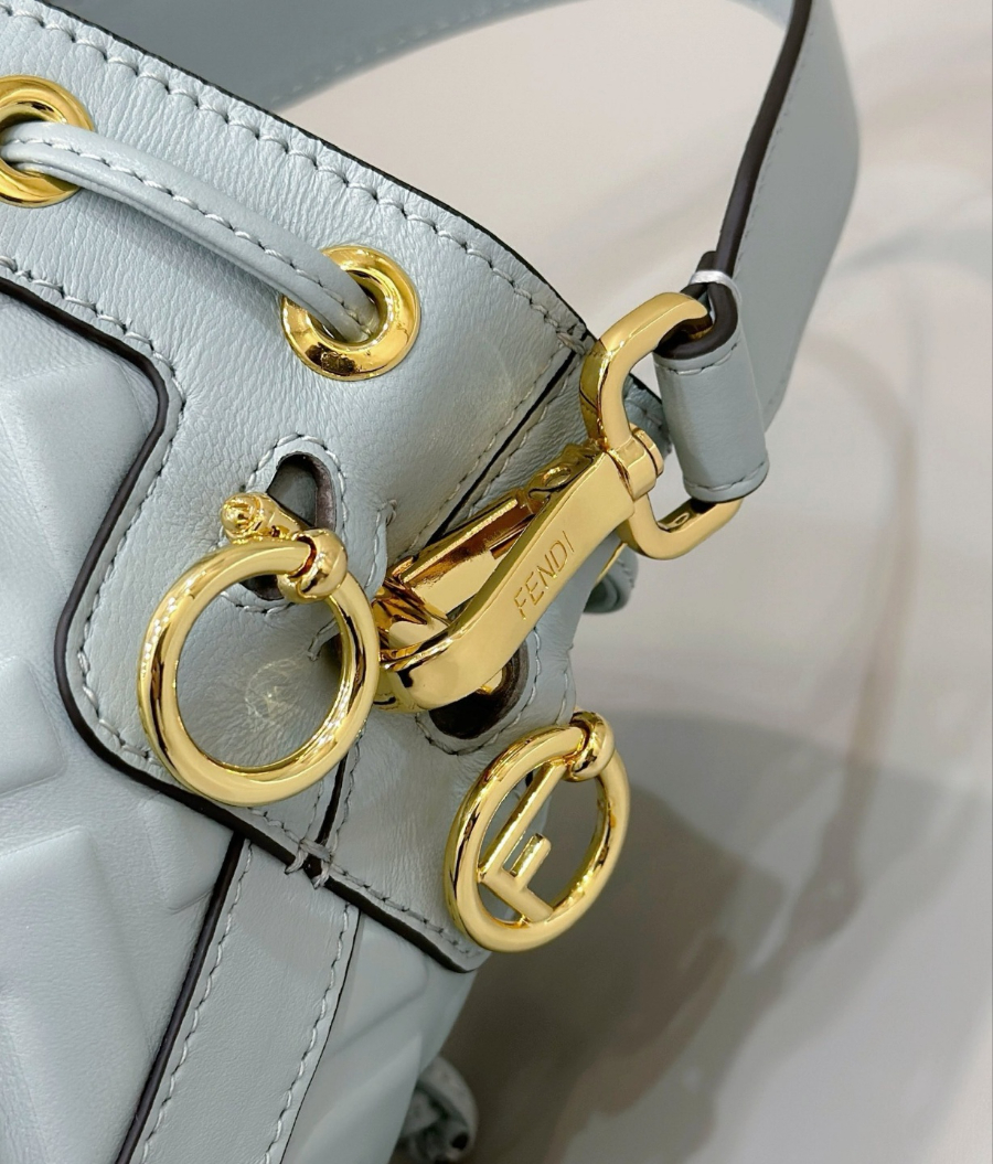 펜디 몬트레조스몰버킷백 라이트블루5.jpg