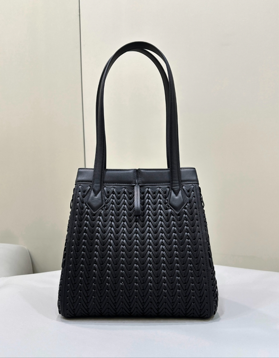 펜디 오리가미미디엄숄더백 블랙3.jpg