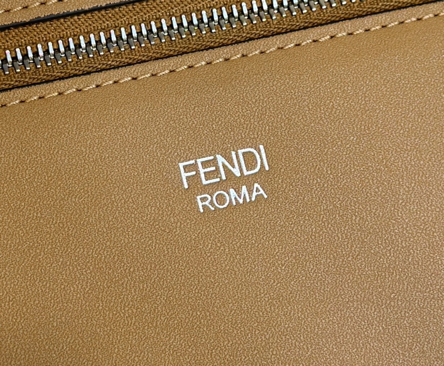 펜디 피카부라지토트백 브라운블루6.jpg