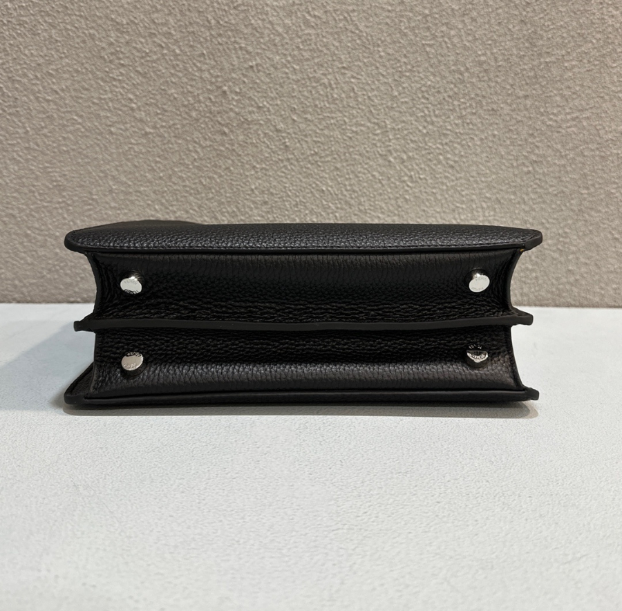 펜디 피카부아이씨유 블랙브라운5.jpg