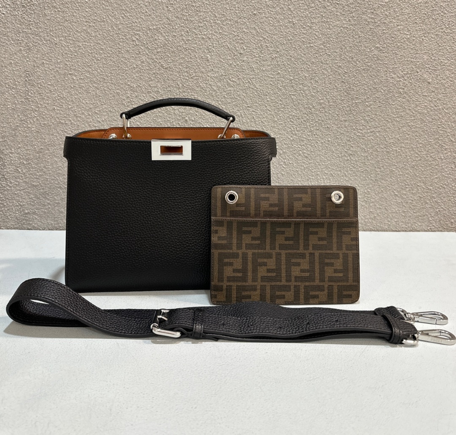 펜디 피카부아이씨유 블랙브라운2.jpg