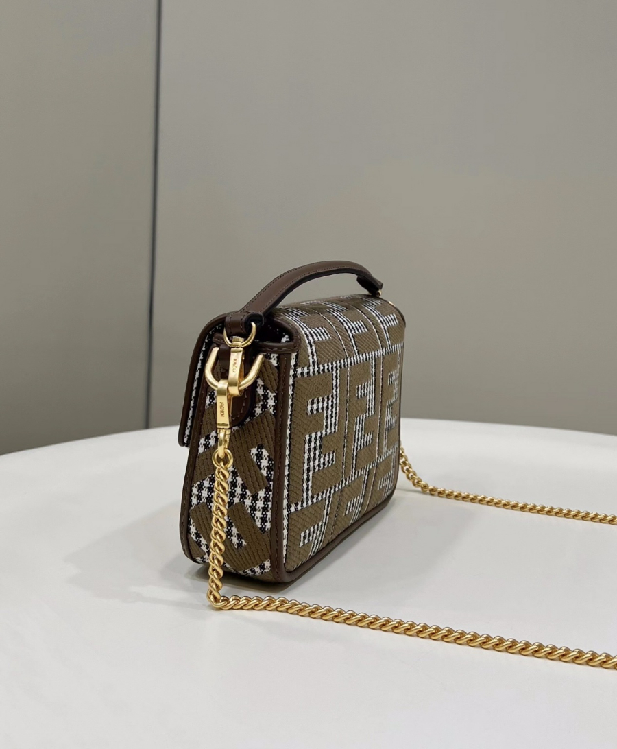 펜디 바게트백미니 브라운3.jpg