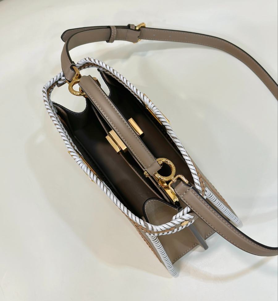 펜디 피카부아이씨유 브라운9.jpg