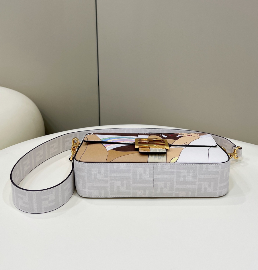 펜디 바게트백미디엄 화이트멀티4.jpg