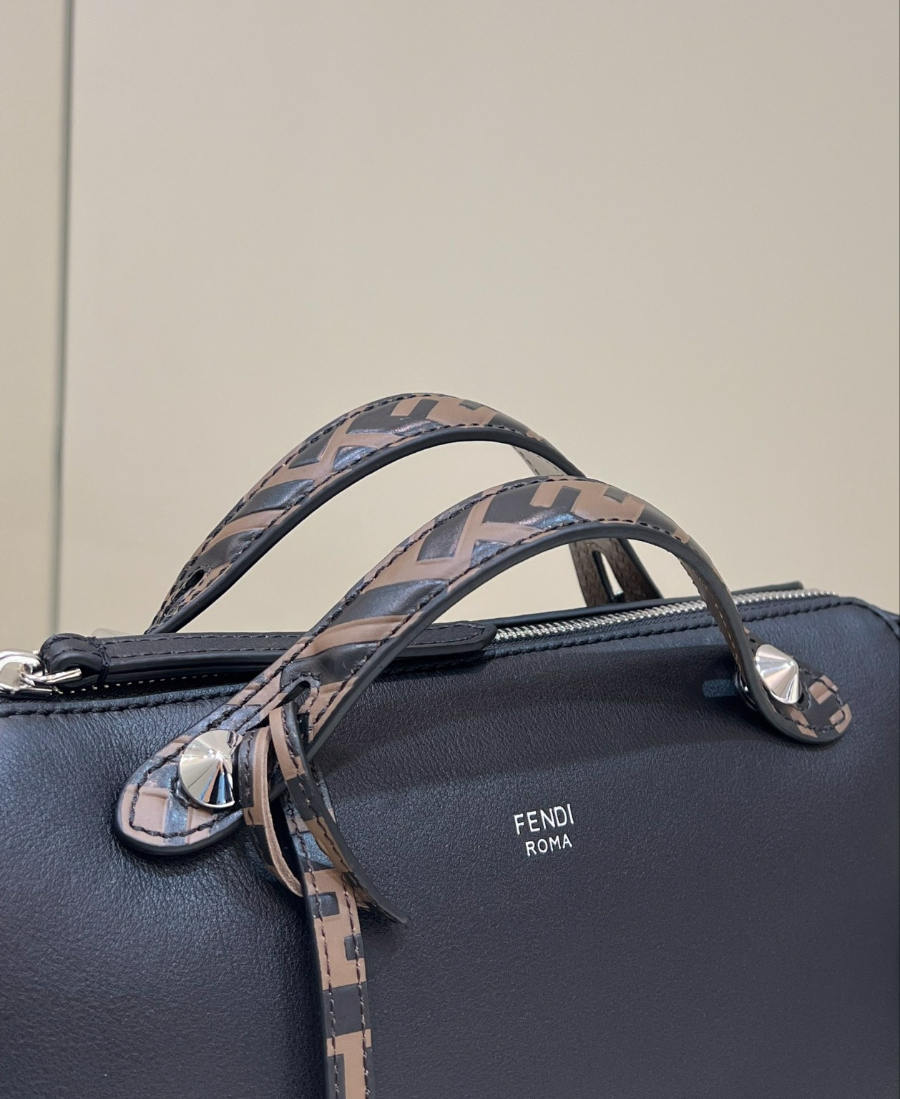 펜디 바이더웨이 블랙5.jpg