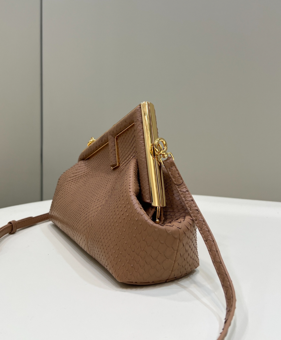 펜디 퍼스트백 브라운3.jpg