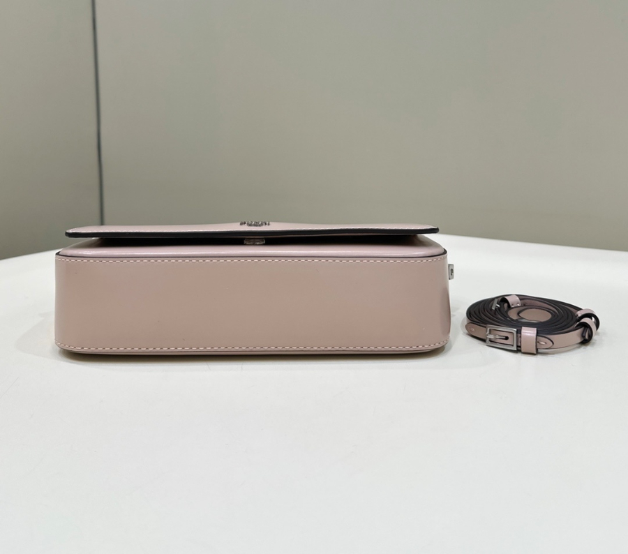 펜디 퍼스트사이트백 핑크4.jpg