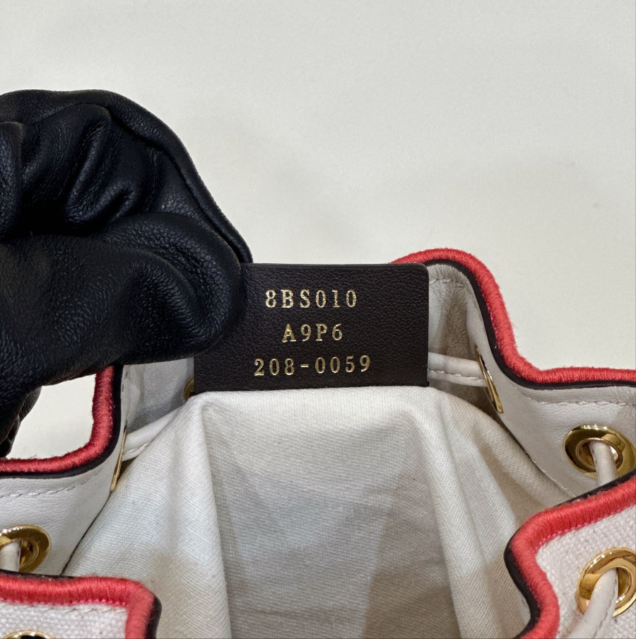 펜디 몬트레조미니버킷백 화이트레드6.jpg