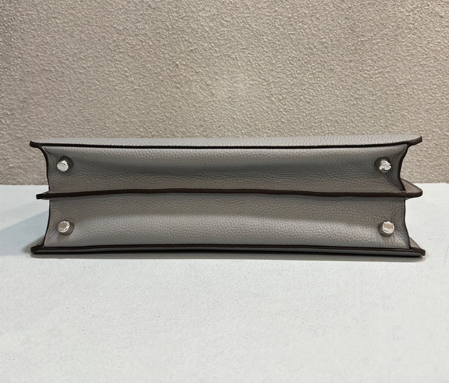 펜디 피카부탑핸들백 그레이4.jpg