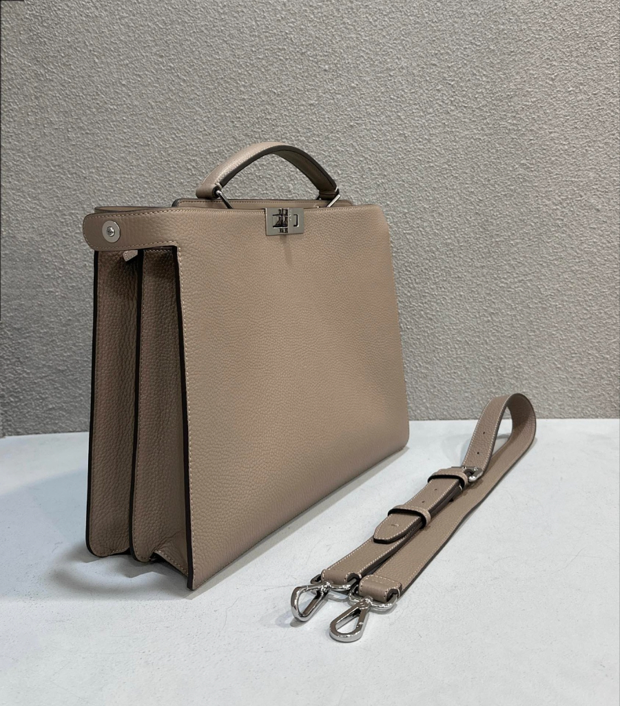 펜디 피카부탑핸들백 브라운3.jpg