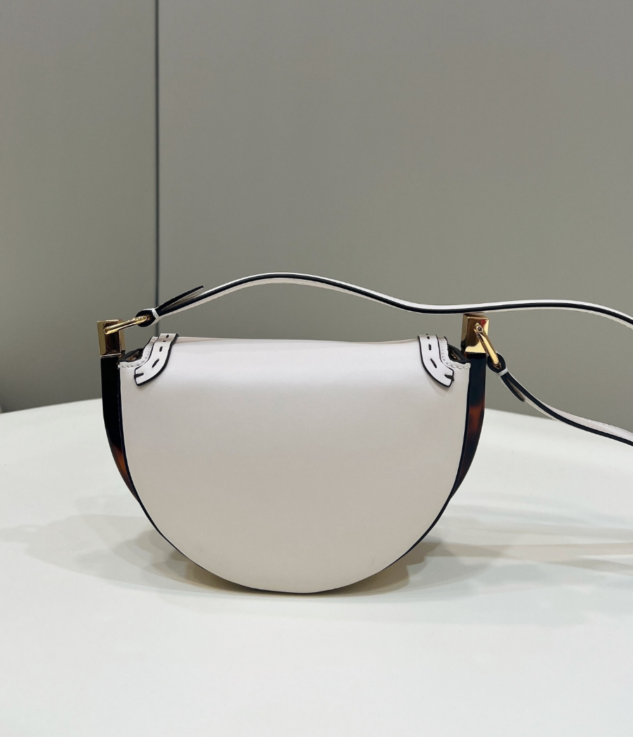 펜디 문라이트숄더백 아이보리2.jpg