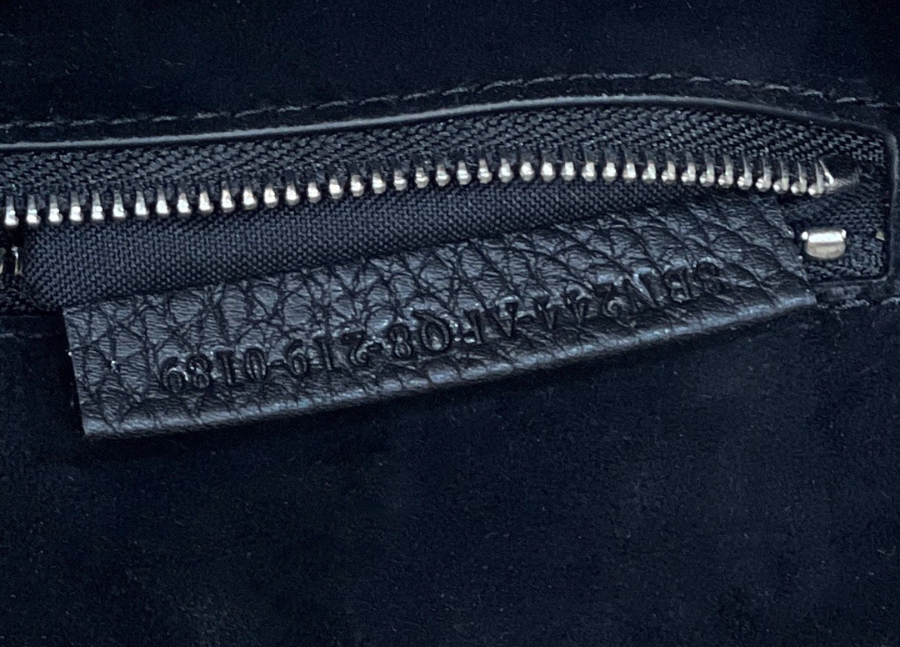 펜디 피카부아이코닉미니 블랙8.jpg