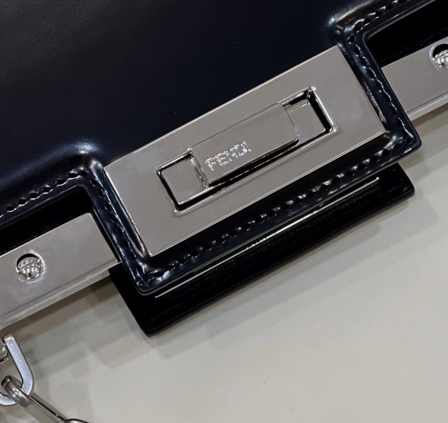 펜디 피카부컷 블랙6.jpg