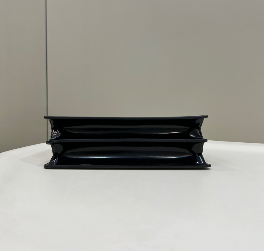 펜디 피카부컷 블랙3.jpg