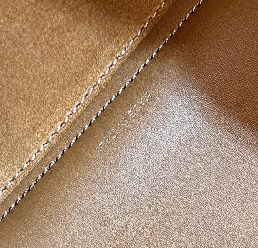 펜디 웨이백 브라운7.jpg