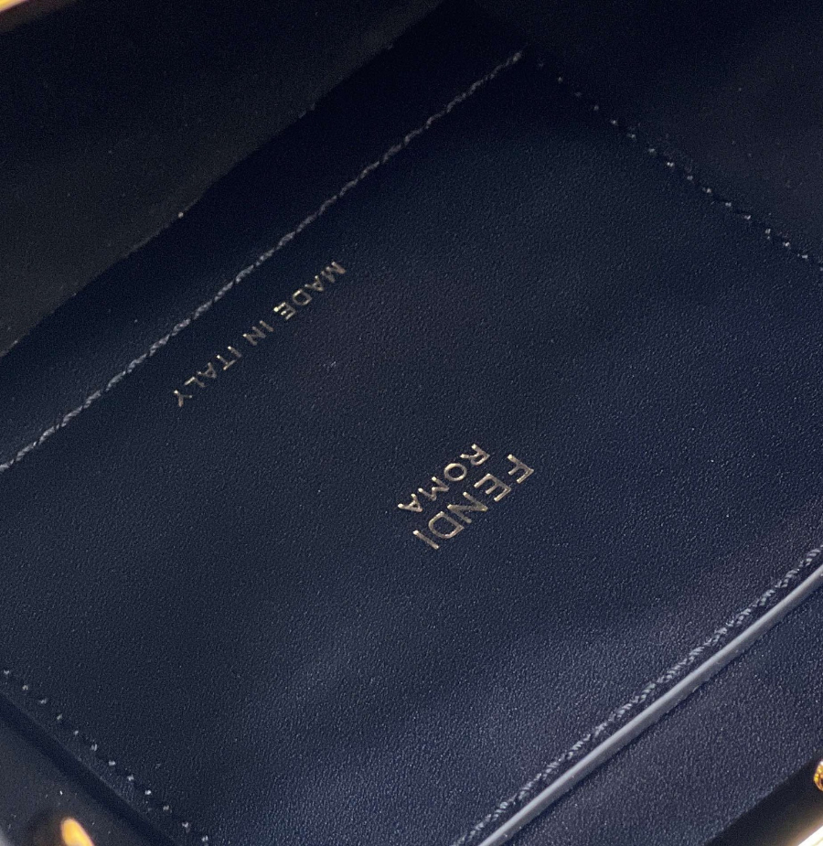 펜디 웨이숄더백 블랙8.jpg