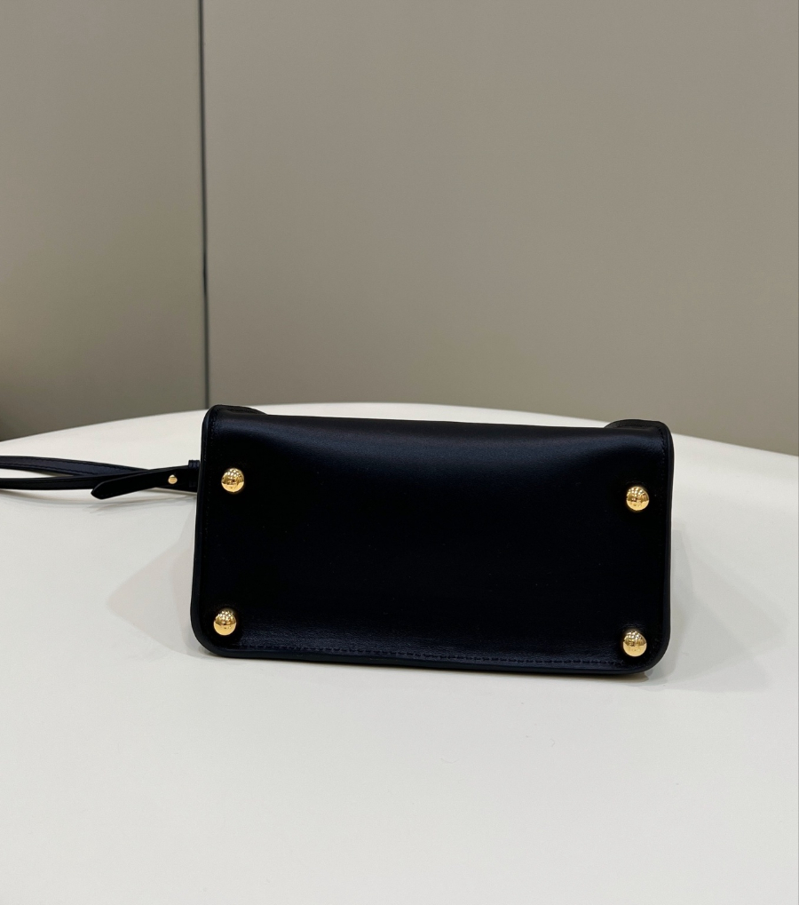 펜디 웨이숄더백 블랙6.jpg