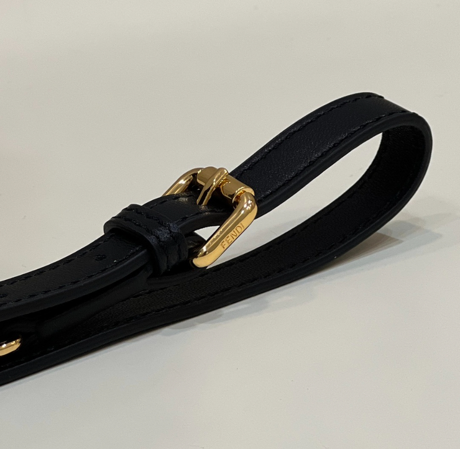 펜디 백팩 블랙6.jpg