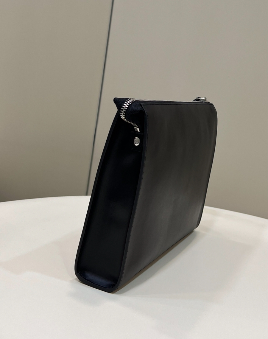 펜디 클러치 블랙3.jpg