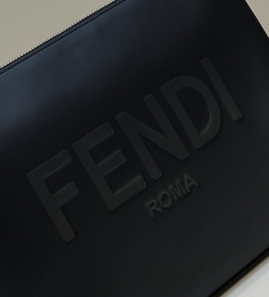 펜디 클러치 블랙4.jpg